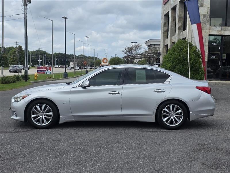Infiniti Q50 Premium 2014