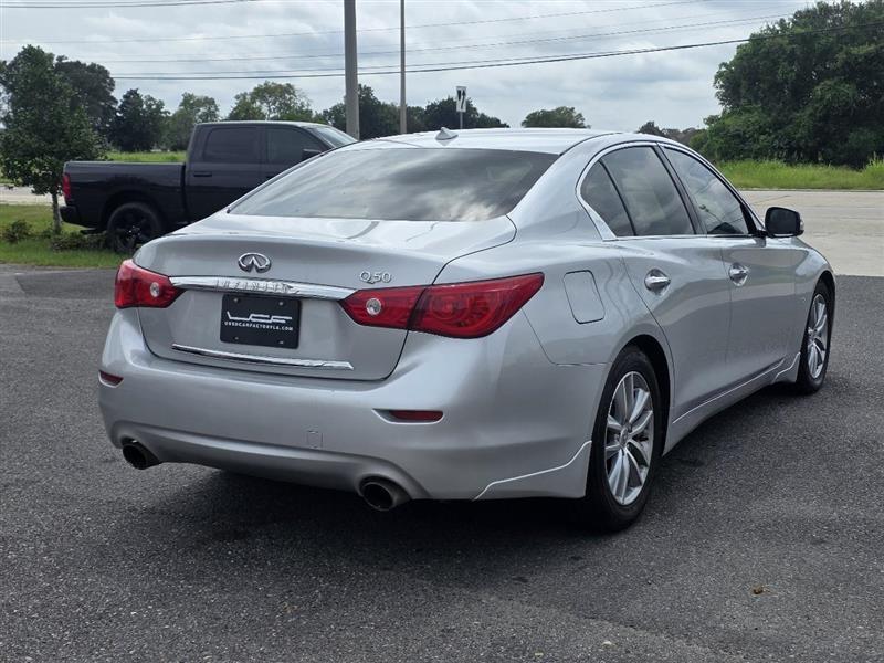 Infiniti Q50 Premium 2014