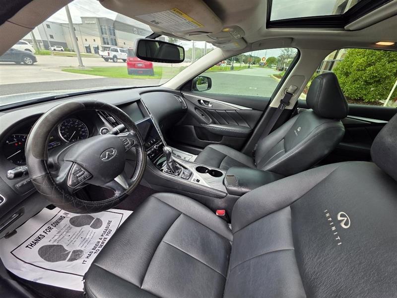 Infiniti Q50 Premium 2014