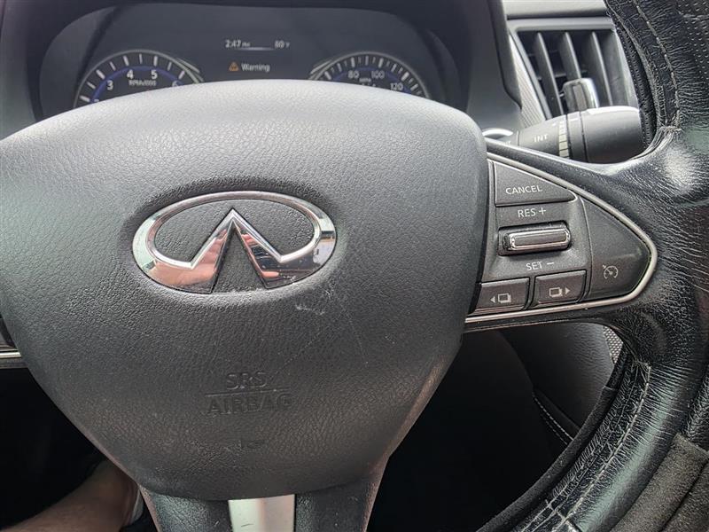 Infiniti Q50 Premium 2014