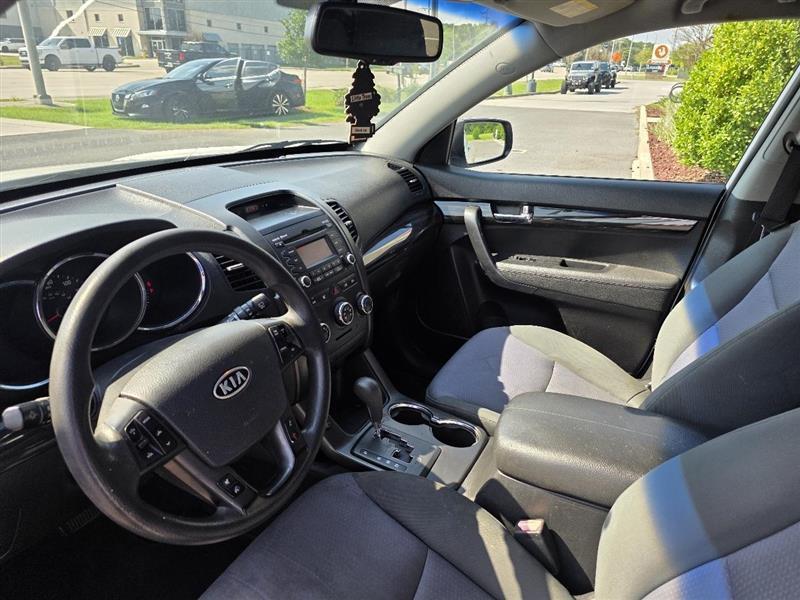 Kia Sorento LX 2WD 2013