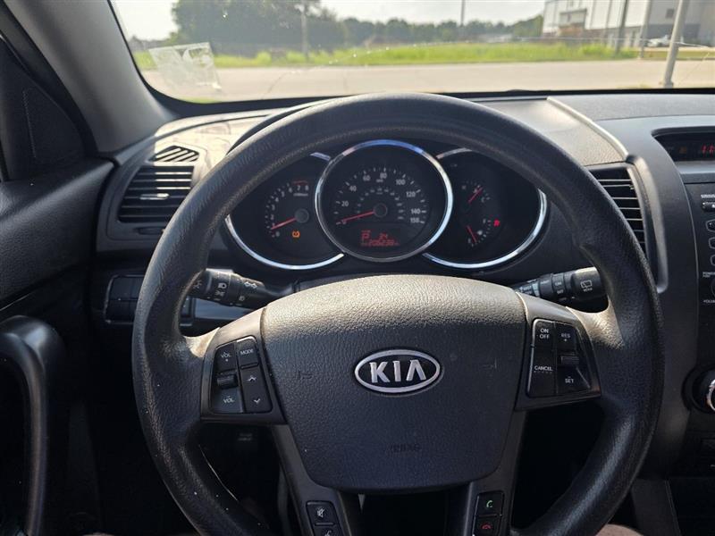 Kia Sorento LX 2WD 2013