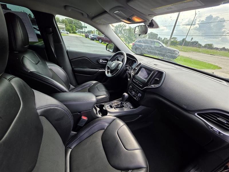 Jeep Cherokee Latitude Plus FWD 2019