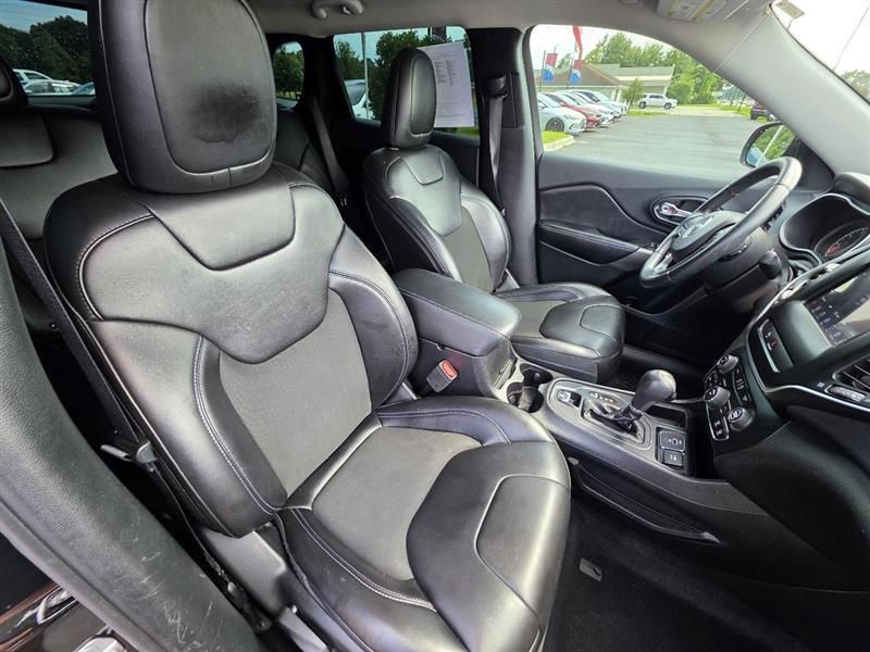Jeep Cherokee Latitude Plus FWD 2019