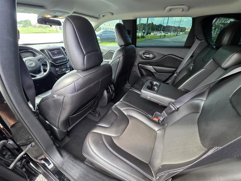 Jeep Cherokee Latitude Plus FWD 2019