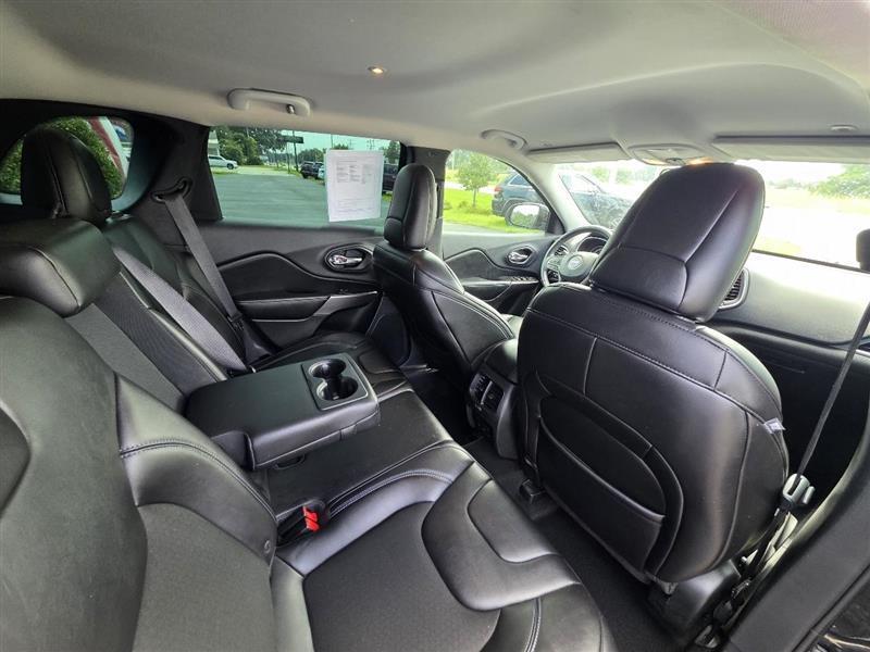 Jeep Cherokee Latitude Plus FWD 2019