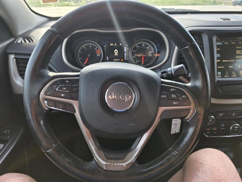 Jeep Cherokee Latitude FWD 2017