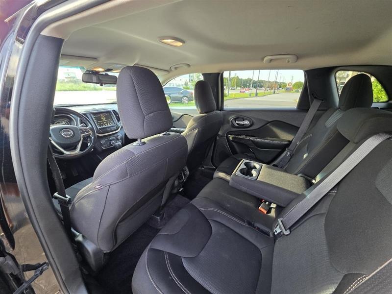 Jeep Cherokee Latitude FWD 2017