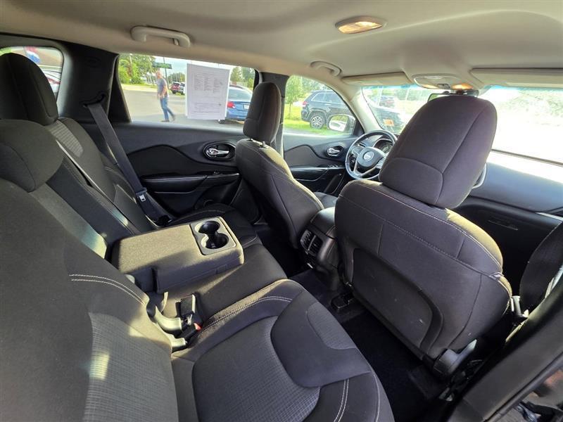 Jeep Cherokee Latitude FWD 2017