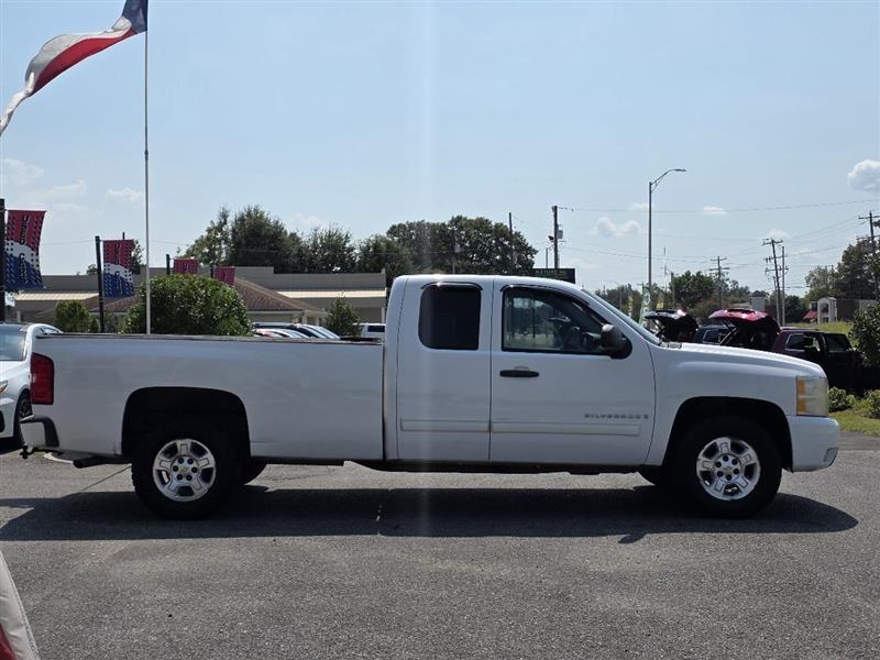 Chevrolet Silverado 1500 LT1 Ext. Cab Long Box 2WD 2009