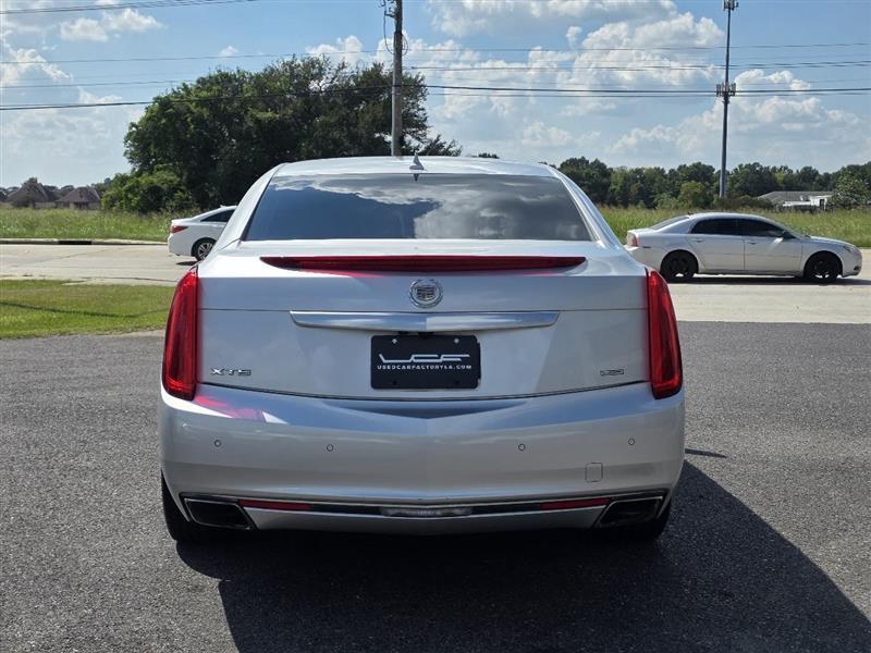 Cadillac XTS Luxury FWD 2014