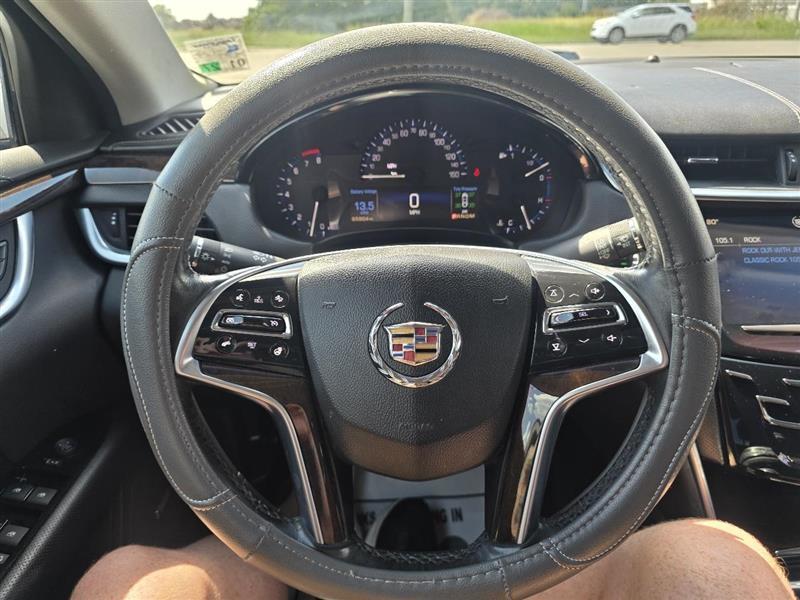 Cadillac XTS Luxury FWD 2014
