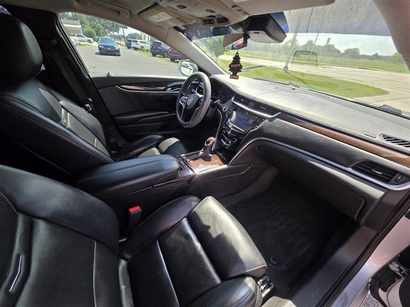 Cadillac XTS Luxury FWD 2014