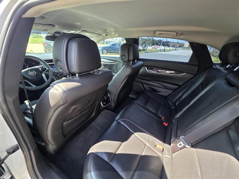Cadillac XTS Luxury FWD 2014