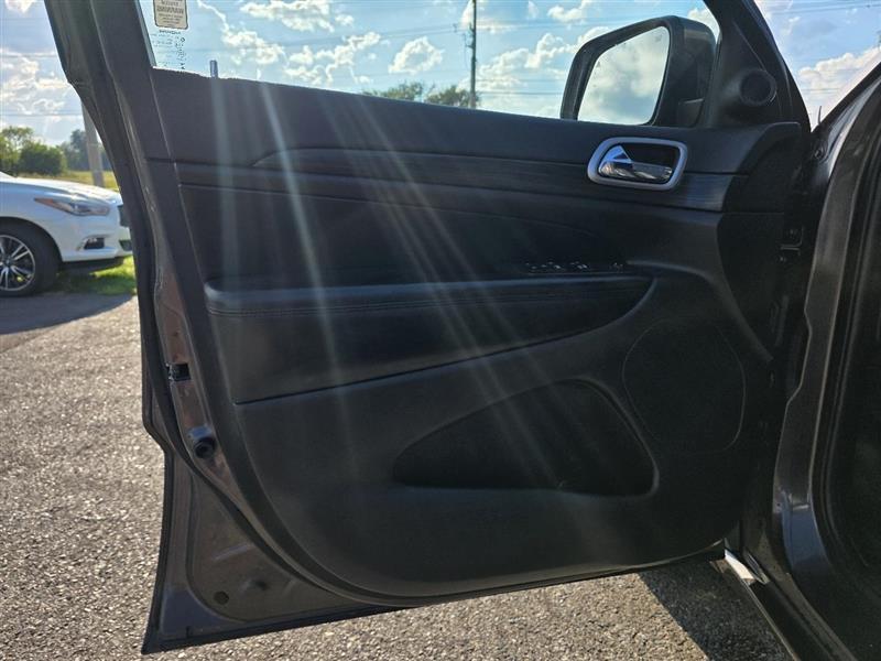 Jeep Grand Cherokee Laredo 2WD 2019