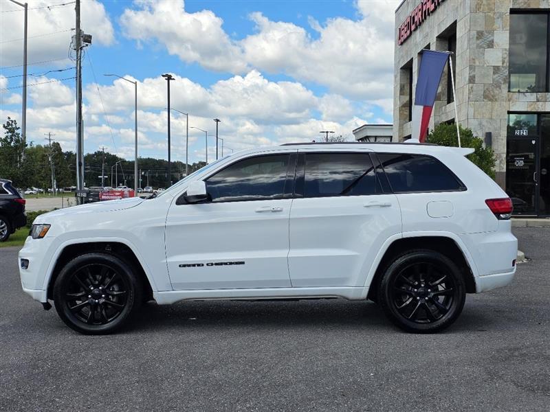 Jeep Grand Cherokee Laredo 4WD 2018