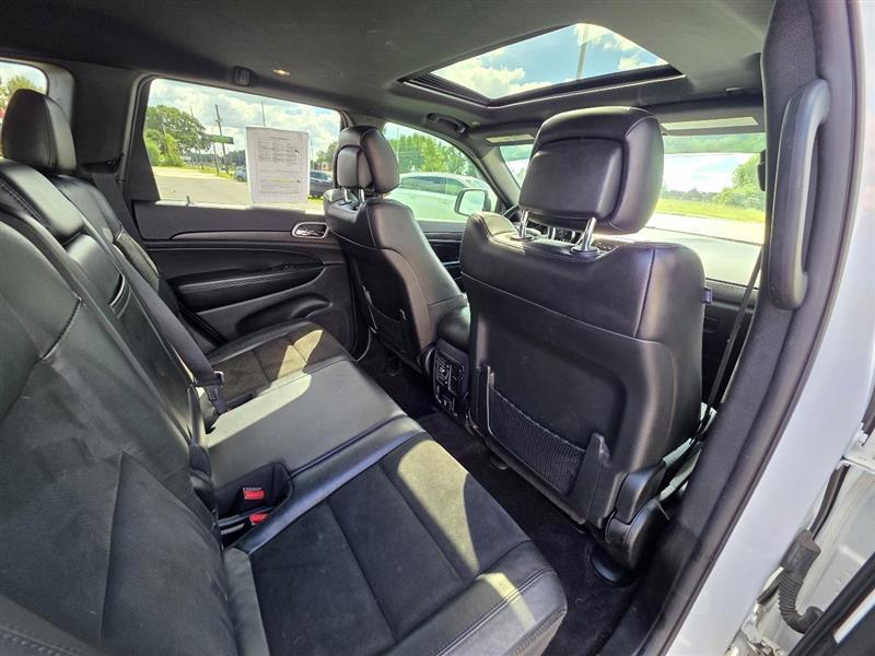 Jeep Grand Cherokee Laredo 4WD 2018