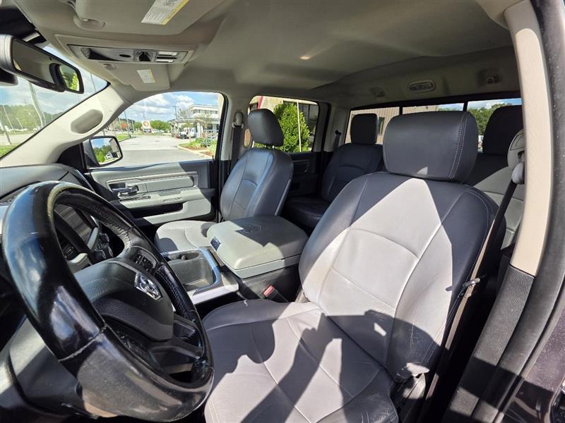 RAM 1500 Classic Tradesman Crew Cab SWB 2WD 2019