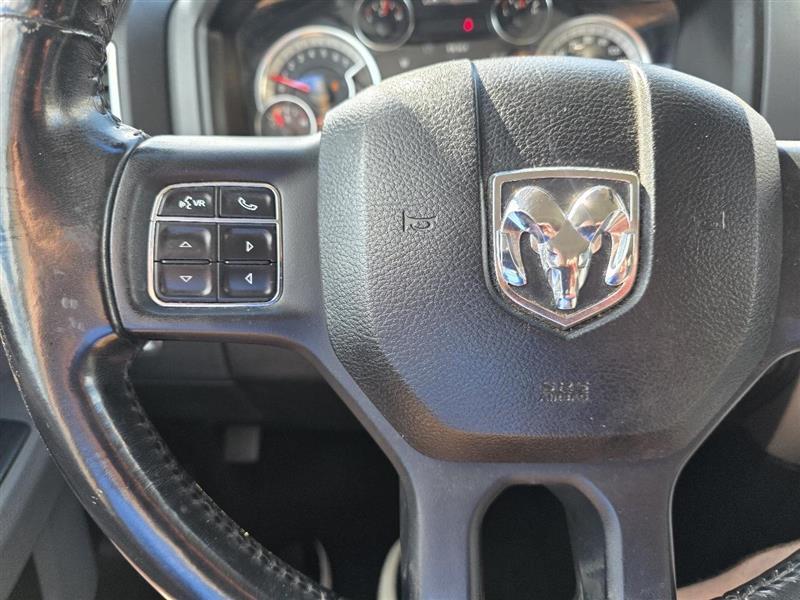 RAM 1500 Classic Tradesman Crew Cab SWB 2WD 2019