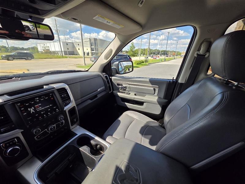 RAM 1500 Classic Tradesman Crew Cab SWB 2WD 2019