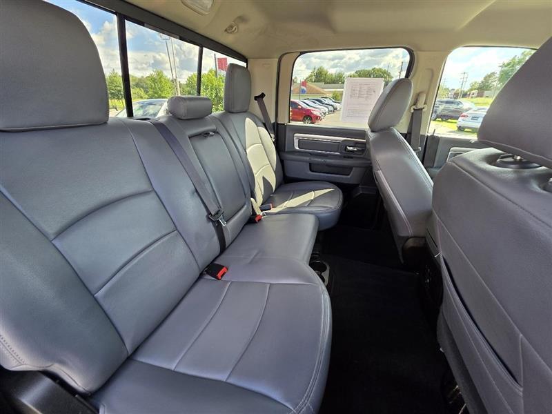 RAM 1500 Classic Tradesman Crew Cab SWB 2WD 2019