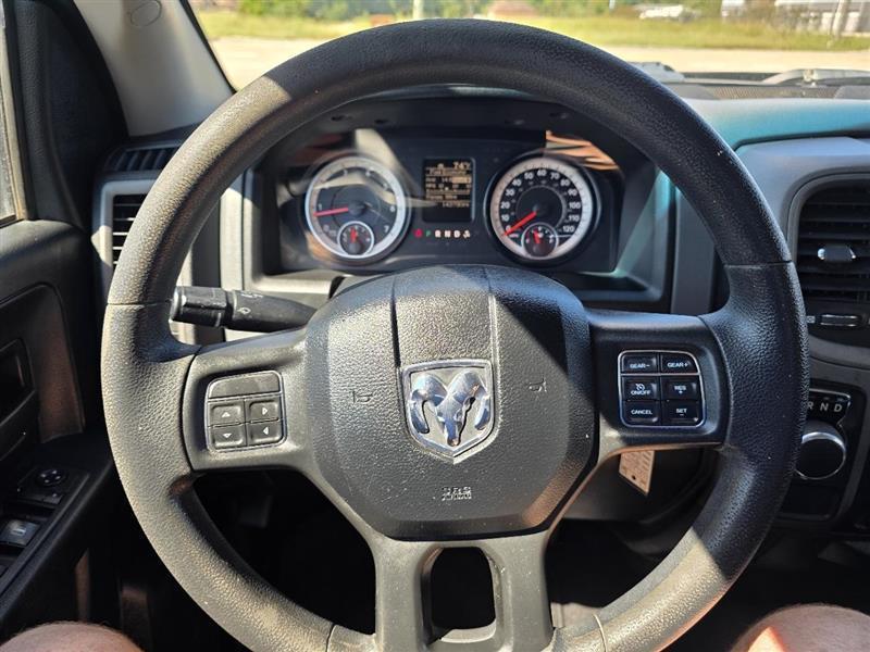 RAM 1500 Classic Tradesman Quad Cab 2WD 2019