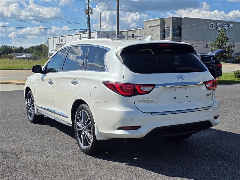 Infiniti QX60 Base FWD 2017
