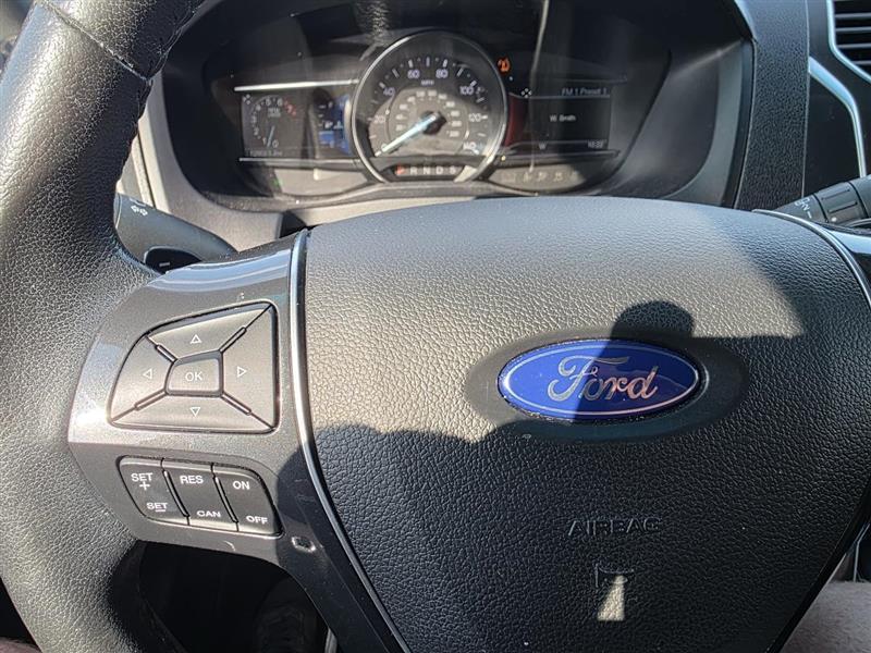 Ford Explorer Limited FWD 2016
