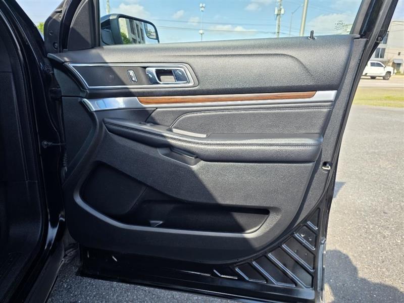 Ford Explorer Limited FWD 2016