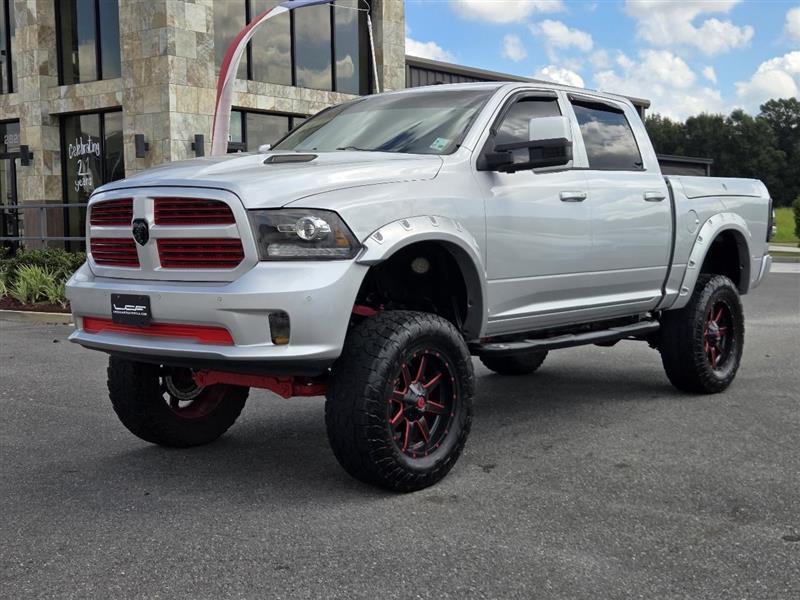 RAM 1500 Sport Crew Cab SWB 2WD 2014