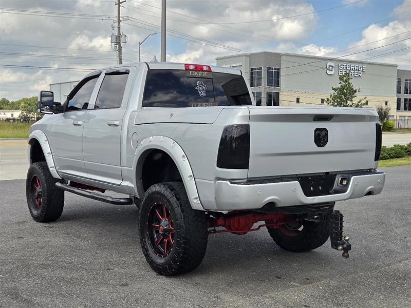RAM 1500 Sport Crew Cab SWB 2WD 2014