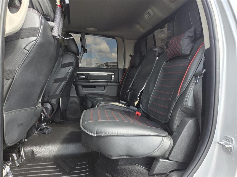 RAM 1500 Sport Crew Cab SWB 2WD 2014