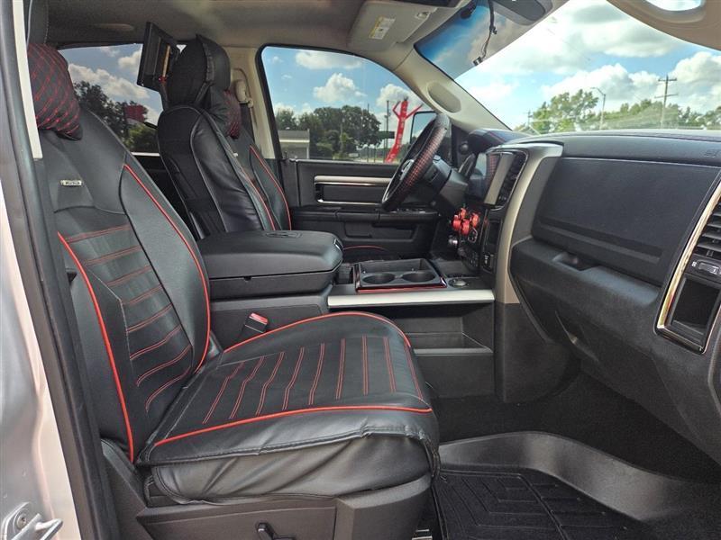 RAM 1500 Sport Crew Cab SWB 2WD 2014