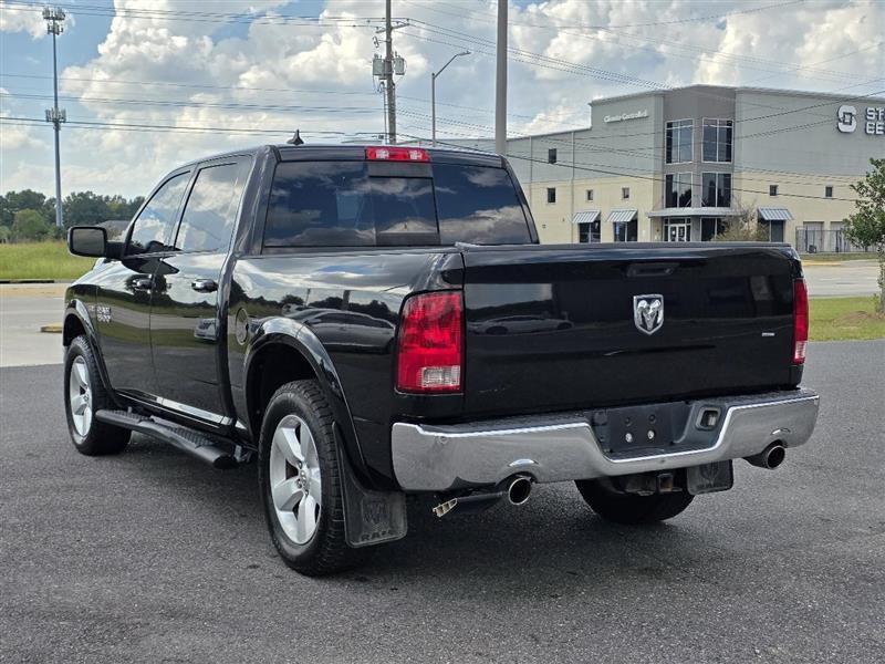 RAM 1500 SLT Crew Cab SWB 2WD 2018