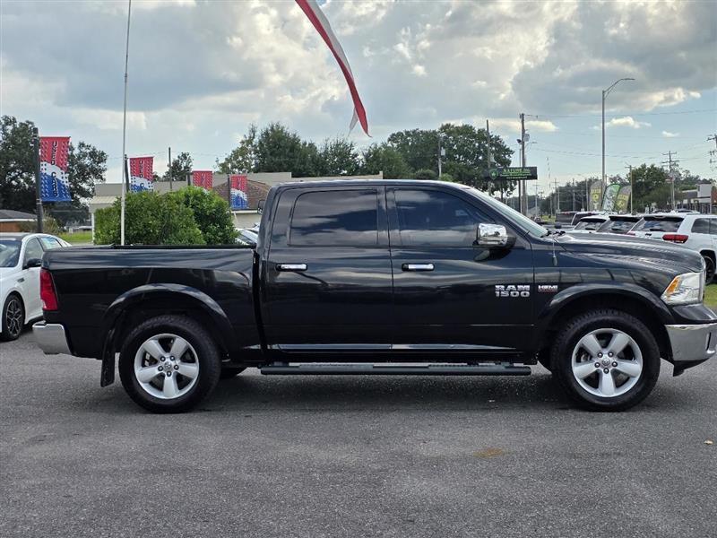RAM 1500 SLT Crew Cab SWB 2WD 2018