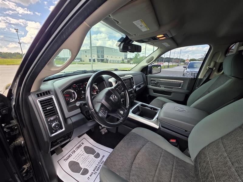 RAM 1500 SLT Crew Cab SWB 2WD 2018