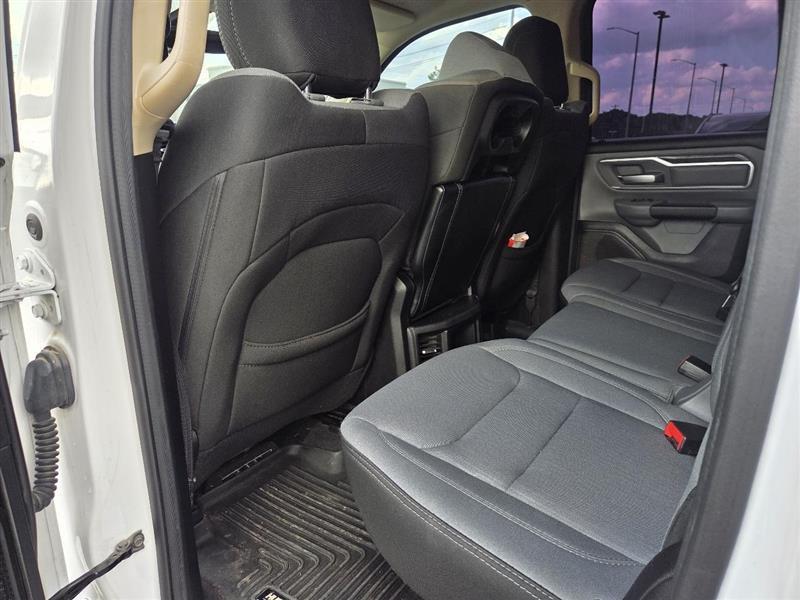 RAM 1500 Big Horn Quad Cab 2WD 2019
