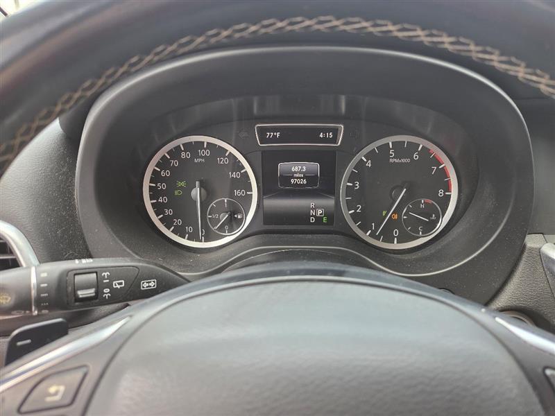 Infiniti QX30 Premium AWD 2017
