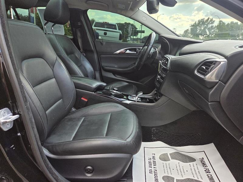 Infiniti QX30 Premium AWD 2017