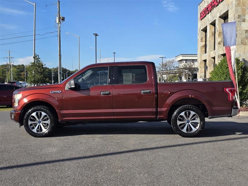 Ford F-150 XLT SuperCrew 5.5-ft. Bed 2WD 2015