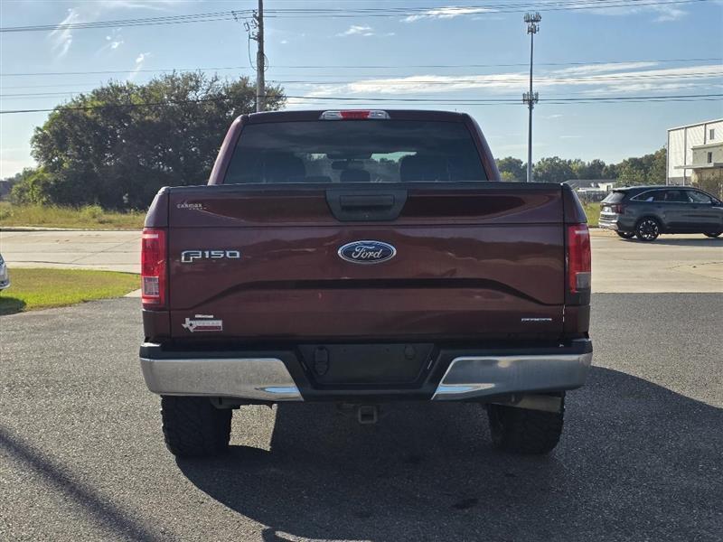 Ford F-150 XLT SuperCrew 5.5-ft. Bed 2WD 2015