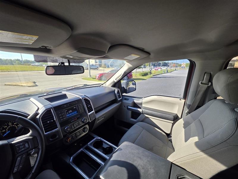 Ford F-150 XLT SuperCrew 5.5-ft. Bed 2WD 2015
