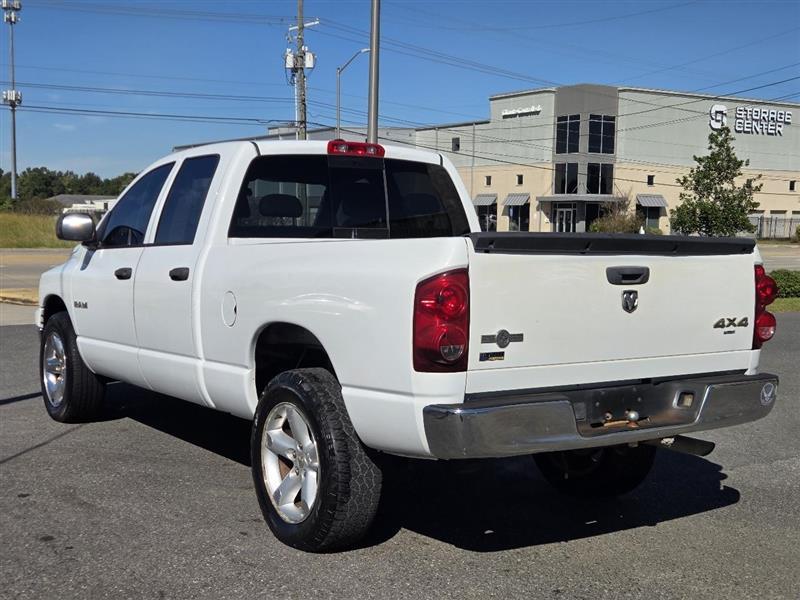 Dodge Ram 1500 SLT Quad Cab 4WD 2008