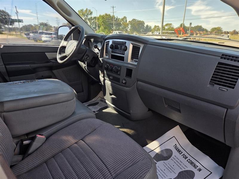 Dodge Ram 1500 SLT Quad Cab 4WD 2008