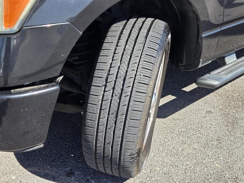 Ford F-150 XL SuperCrew 5.5-ft. Bed 2WD 2014
