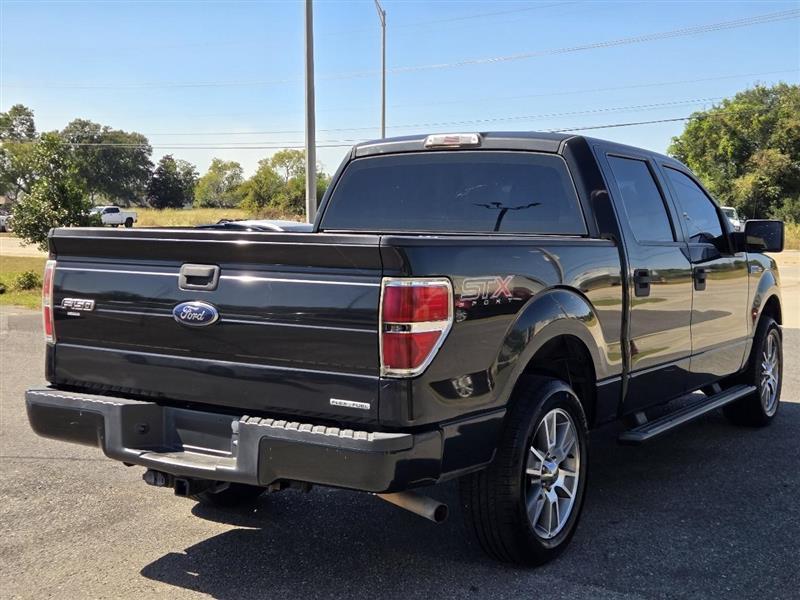 Ford F-150 XL SuperCrew 5.5-ft. Bed 2WD 2014