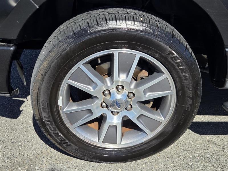 Ford F-150 XL SuperCrew 5.5-ft. Bed 2WD 2014