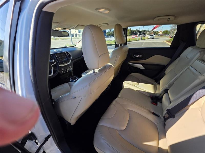 Jeep Cherokee Limited FWD 2018
