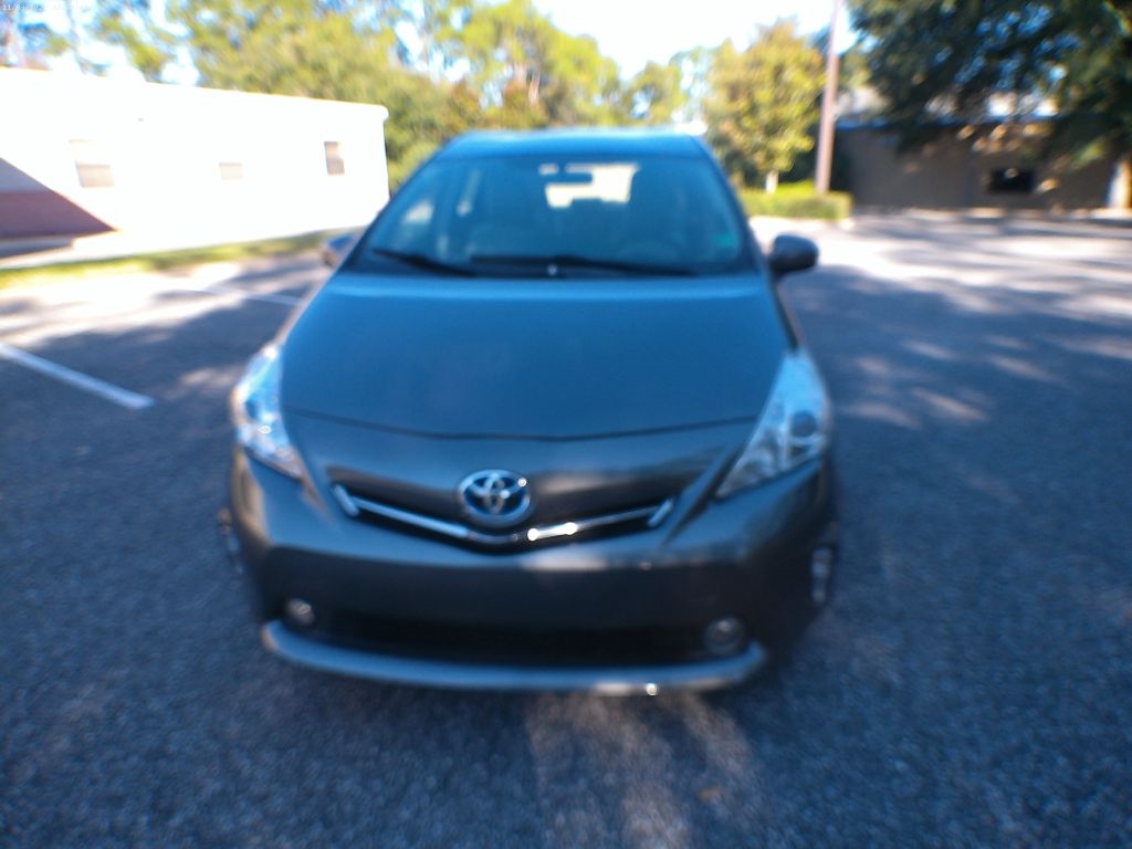 Toyota Prius V Three 2014