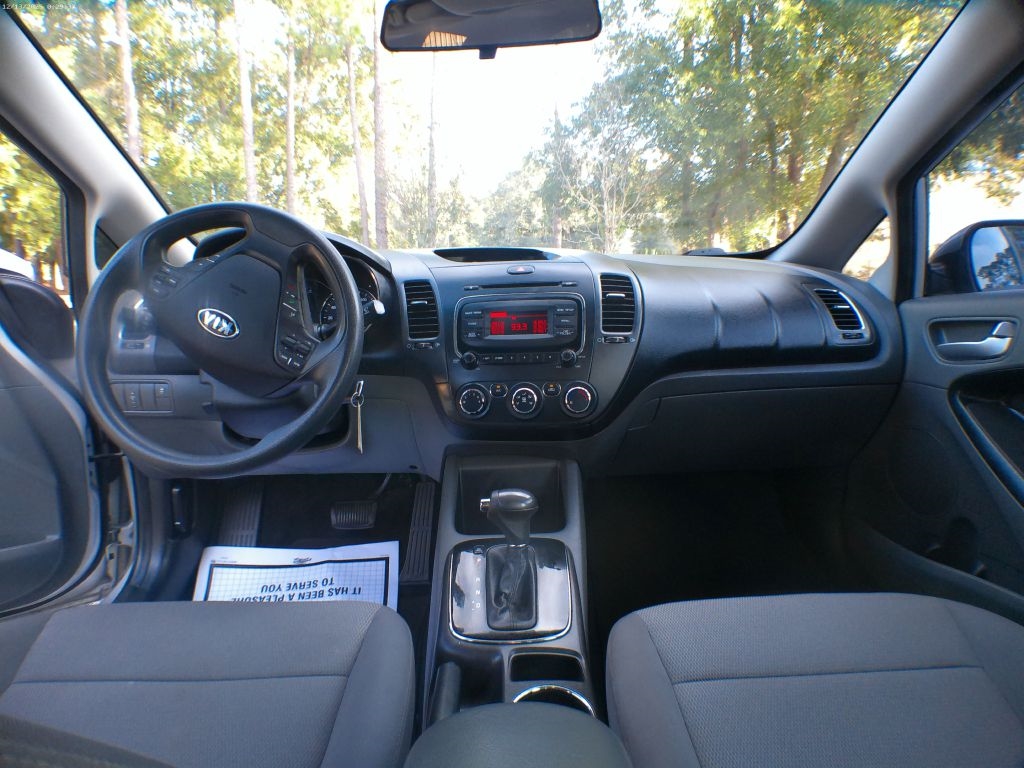 Kia Forte LX 6M 2018